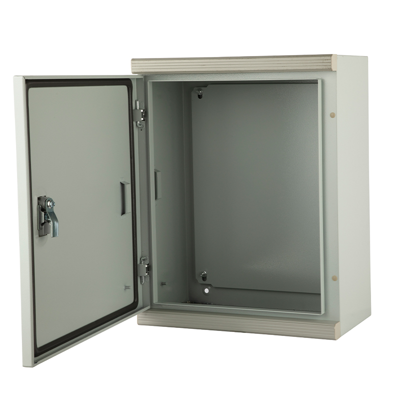 Outdoor Enclosure for Landscape Lighting